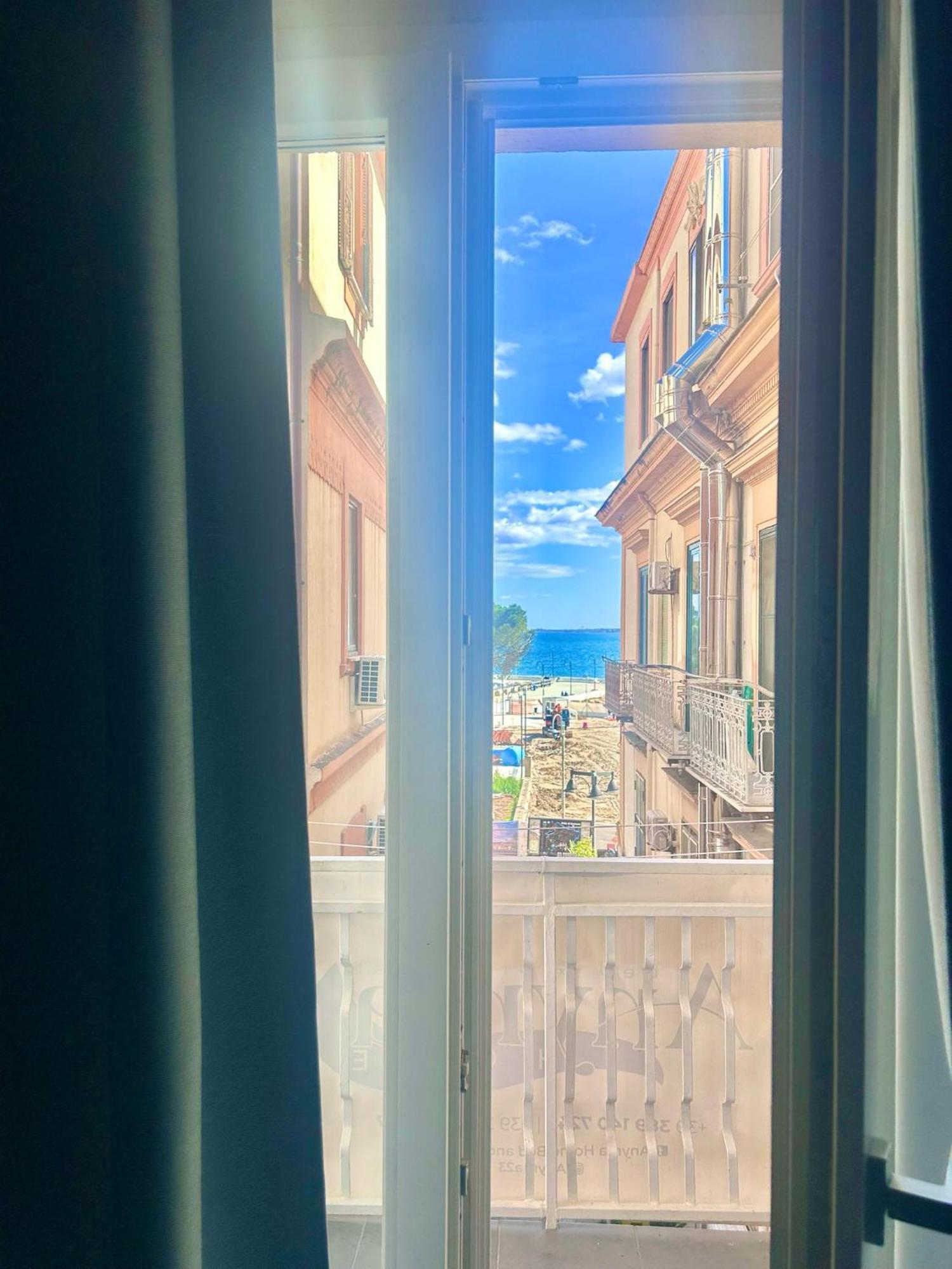 Anyma Home Crotone Bagian luar foto