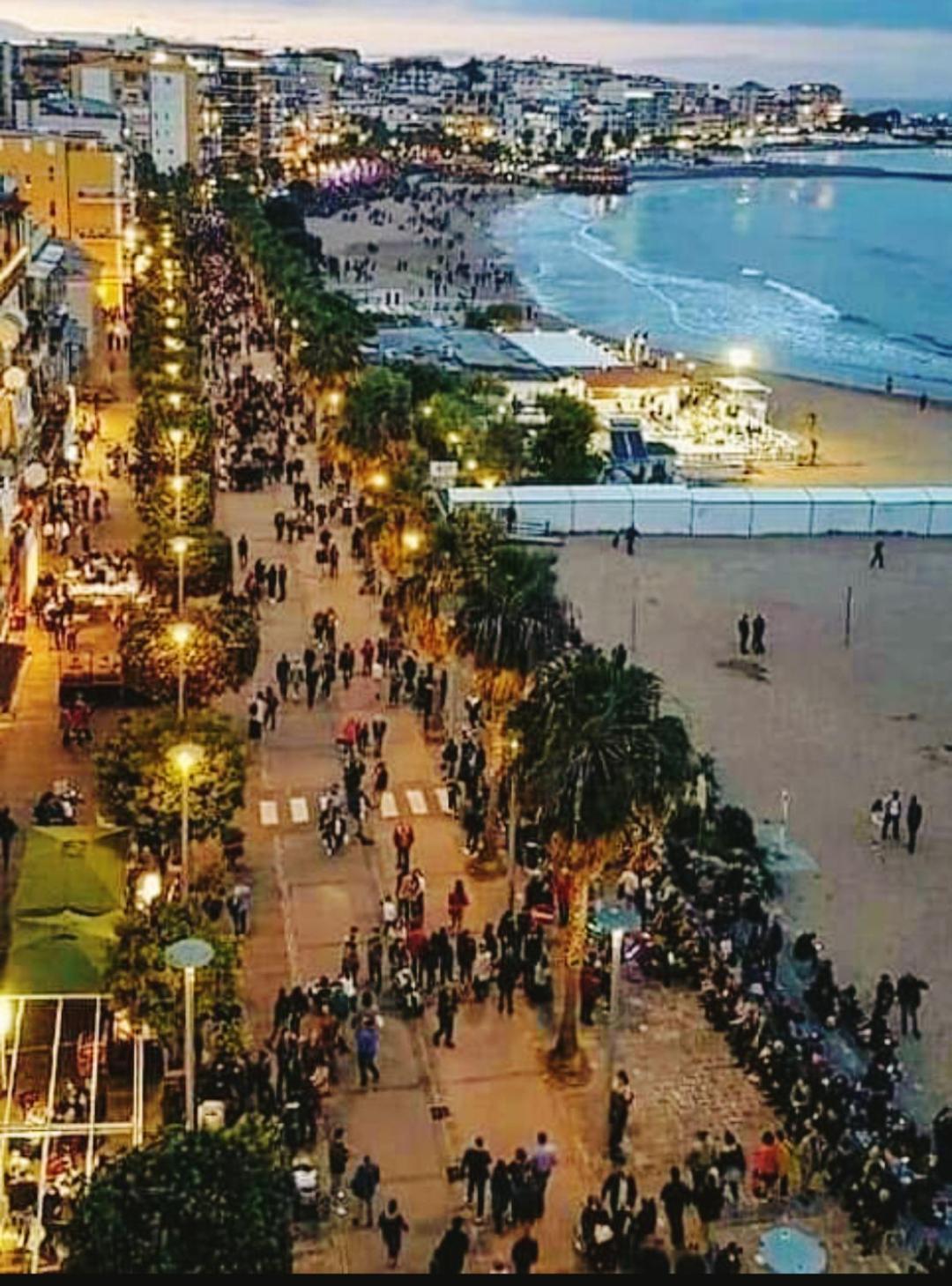 Anyma Home Crotone Bagian luar foto